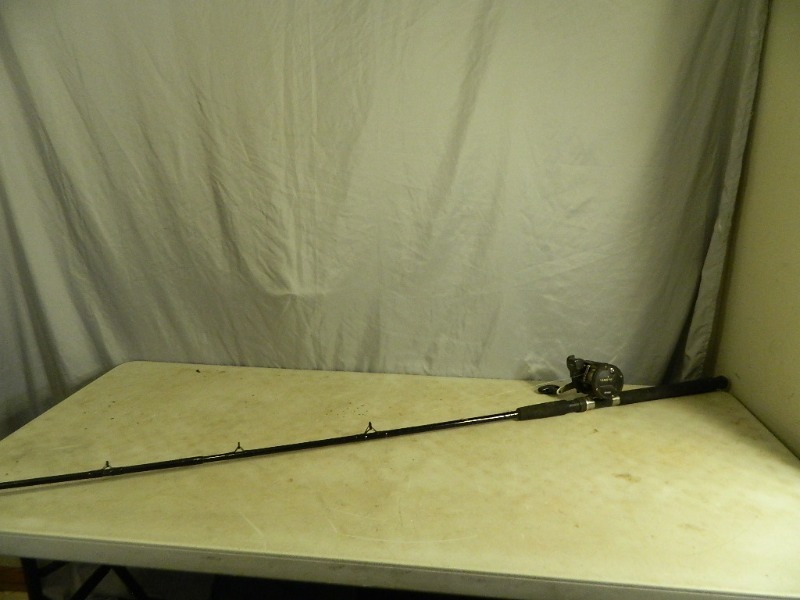 lot 33 image: Peregrine Downrigger Rod with Okuma Reel