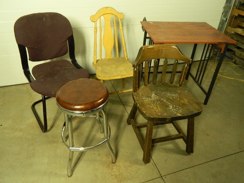 lot 117O image: Assorted Furniture - Take what you want