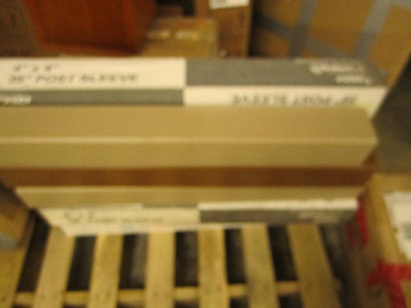 lot 17 image: lot of 9 timber tech 4x4x39 post s...