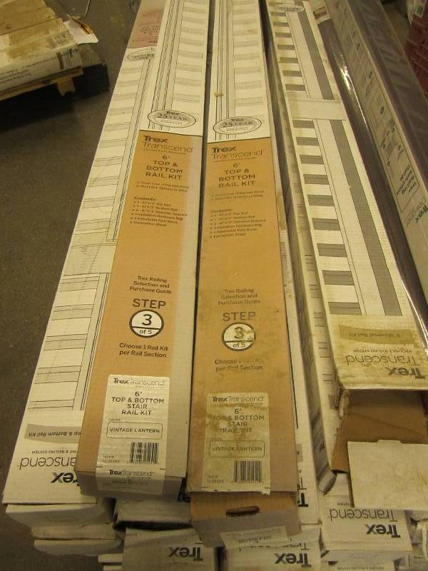 lot 33 image: 11 trex 6 foot topbottom rail kits...