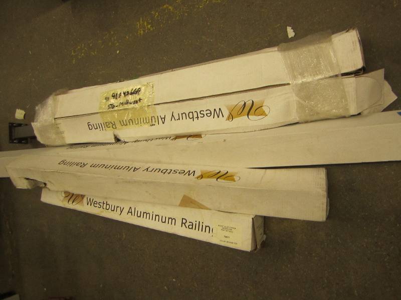 lot 40 image: 1 westbury aluminum railing kit...