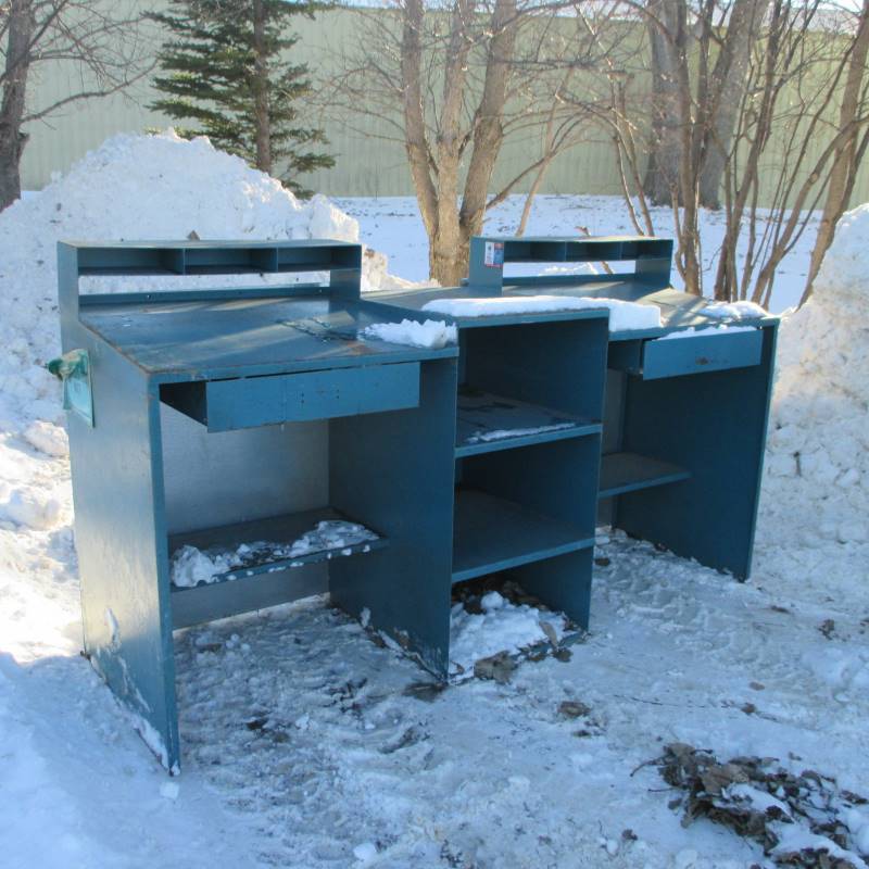 Dual Station Shop Floor Desk Manufacturing Surplus KBID