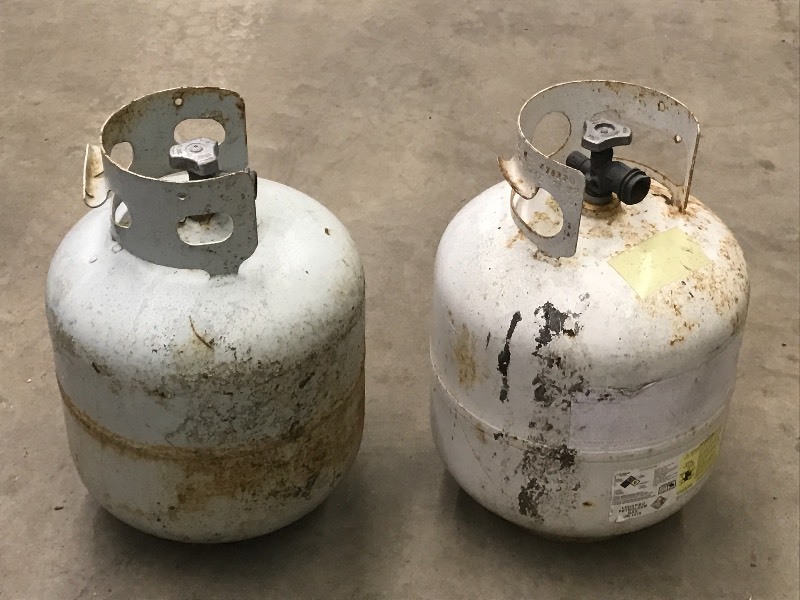 lot 20 image: (2) 20# LP Tanks With OPD Valves ...