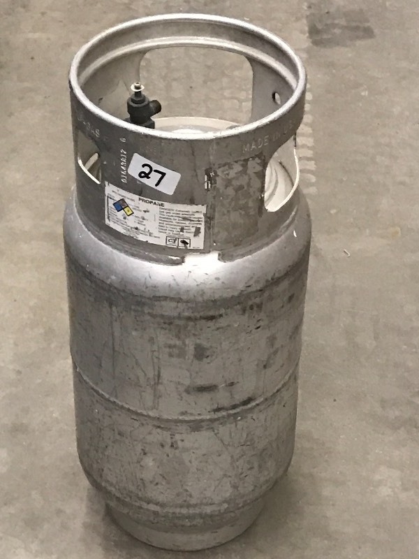 lot 27 image: 30# Aluminum LP Tank ...