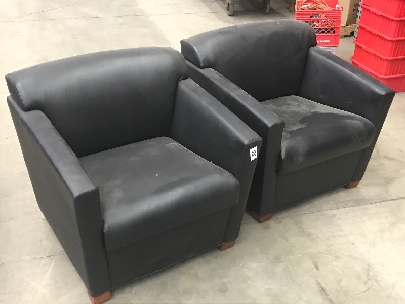 lot 55 image: (2) Matching 29x30x30 Chairs ...