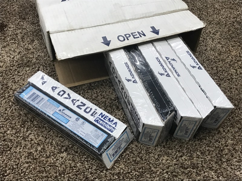 lot 68 image: (6) New Advance 120V  277V Ballast...