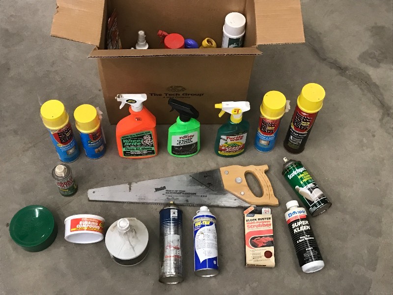 lot 75 image: Box Of Assorted Car Waxes & Garage ...