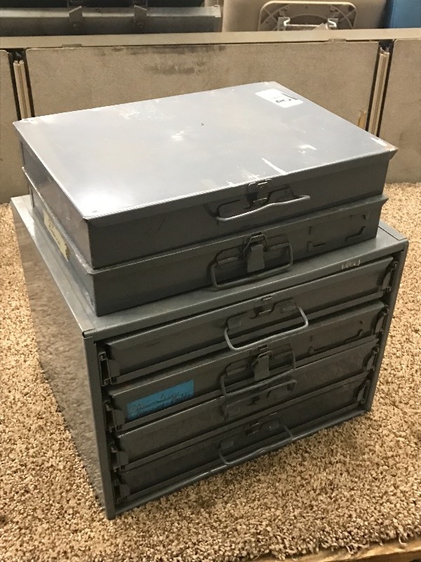lot 81 image: 4-Drawer Storage Bin & (2) Addition...