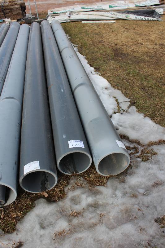 lot 1811 image: Lot of (3) PVC Pipe