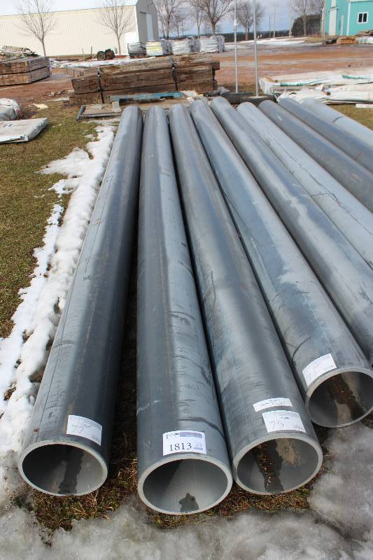 lot 1813 image: Lot of (3) PVC Pipe