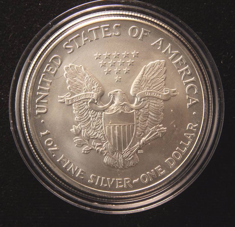 2003 AMERICAN SILVER EAGLE 1 TROY OZ. .999 FINE SILVER DOLLAR IN AIRTITE CAPSULE