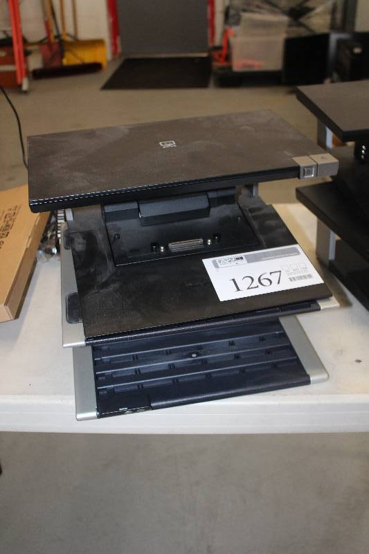 lot 1267 image: Lot of (2) Laptop Power Pedestals