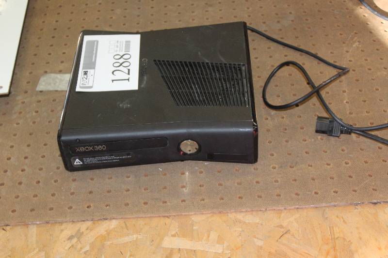 lot 1288 image: Xbox 360 S Console