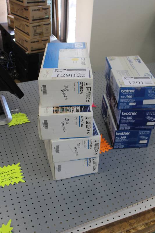 lot 1290 image: Lot of (4) Boxes of HP Toner