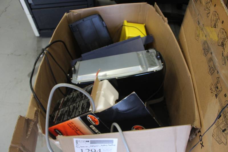 lot 1294 image: Box Lot of Computer Equipment