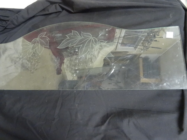 Etched glass designed to go on the ...