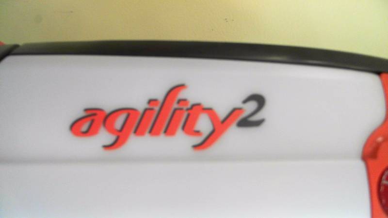 lot 392 image: Hoover Agility 2 Carpet Cleaner No hose or spot cleaner