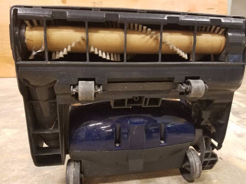 Kenmore Upright Model 11634723400 Grab 'N Go 12 Amps Bagless Vacuum