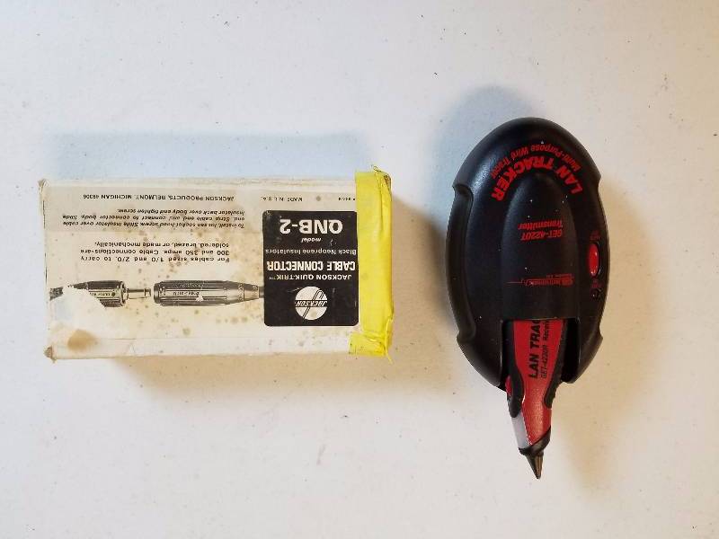 lot 253 image: Gardner Bender GET-4220R Multi-Purpose Wire Tracer, Jackson Safety QNB-2 Quick-Trik Camlock and Locking Bar Cable Connector with Single Dome Nose in Original Packaging GOOD WORKING CONDITION