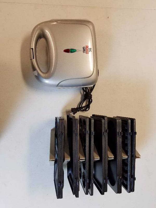 lot 262 image: Big Boss S6110 Indoor Grill Machine with 6 Sets Interchangeable Cooking Plates with Storage Rack GOOD WORKING CONDITION
