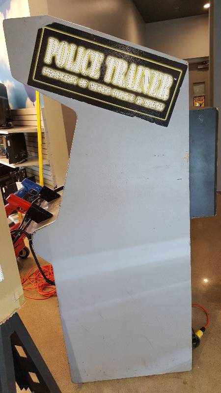 lot 264 image: Vintage 1997 P&P Marketing Police Trainer Optical Gun Shooter Arcade Game Cabinet GOOD WORKING CONDITION
