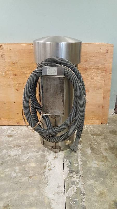 lot 267 image: J.E. Adams 9200VR Vault Ready 2-Motor (1.6 HP, 120V) Stainless Steel 15ft Hose Commercial Vacuum Cleaner NO COIN ACCEPTOR - GOOD WORKING CONDITION