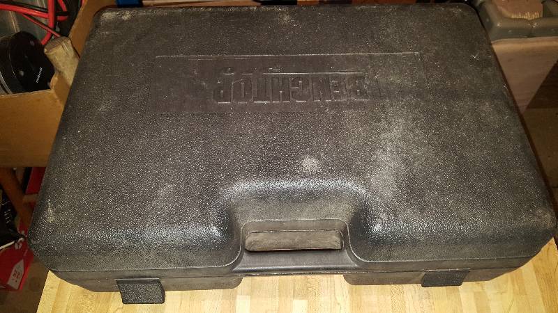 lot 14 image: Battery operated tools