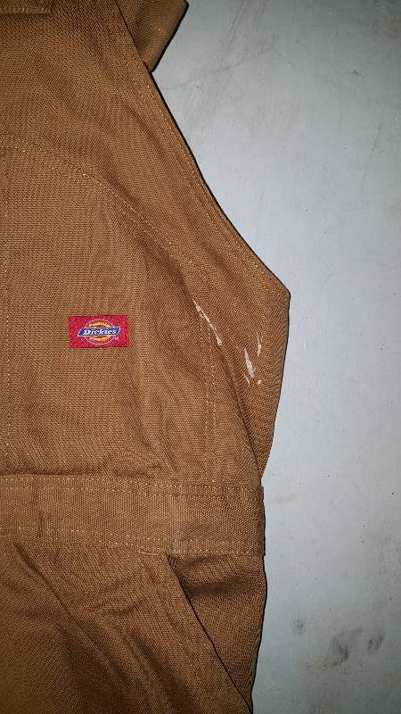 lot 29 image: XL Dickies Bibs