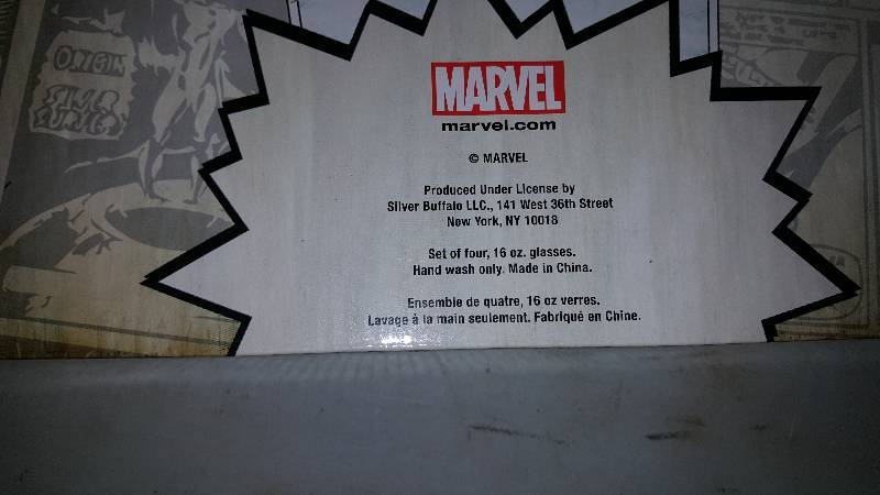 lot 31 image: Marvel glassware set