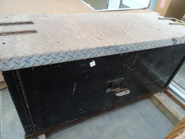 lot 42 image: Steel truck storage box. Lockable d...