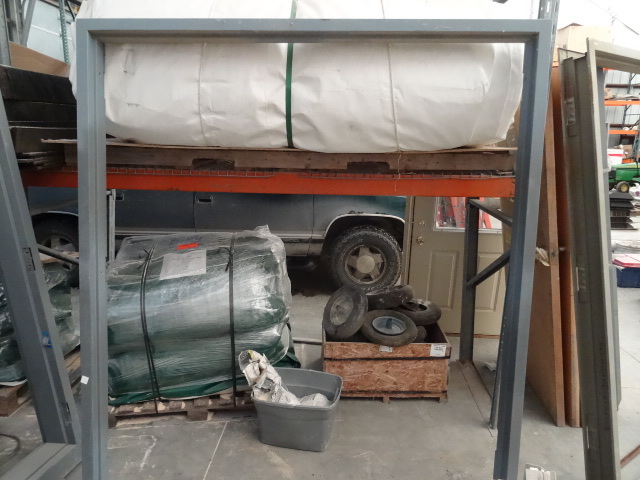lot 52 image: 72 x 84 double door frame....