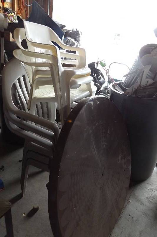 lot 209 image: Plastic Table and Chairs