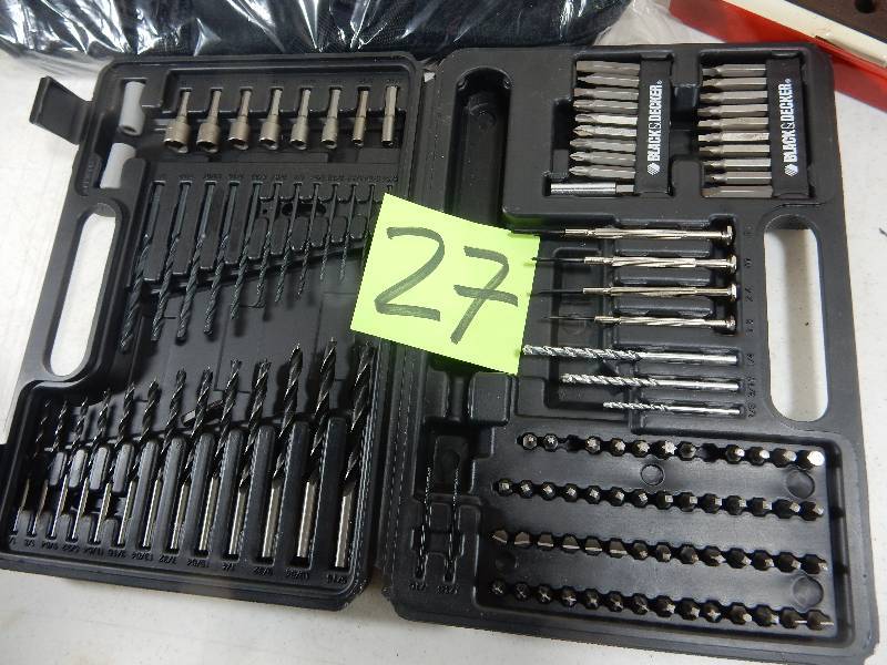 lot 27 image: Large Driver Bit Set  Regal Canvas Tool Bag Flaring Kit