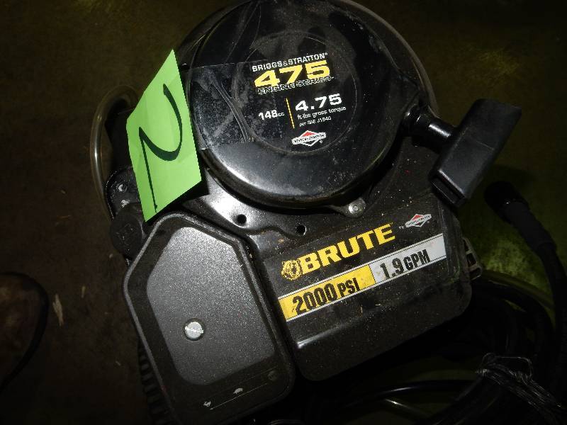 lot 2 image: 2000 PSI, 1.9 GPM 4.75 H.P. BRUTE Power Washer..