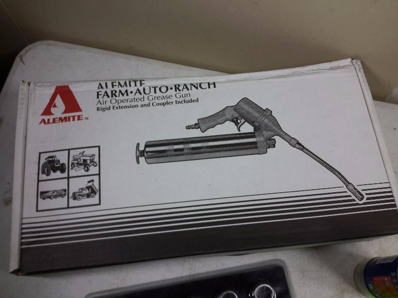 lot 47 image: FarmAuto Ranch Air operated Grease Gun, American Drill bit set Great Neck Wrench Set Durabuilt Wrench Set