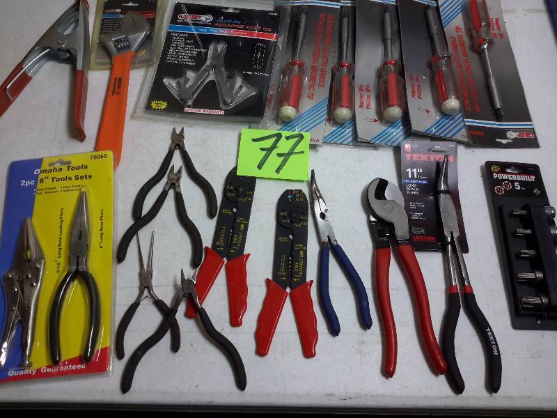 lot 77 image: Large lot of Pliers and Screw Driver sets as pictured