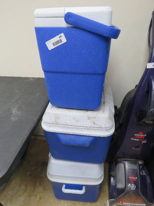 lot 495 image: Cooler lot