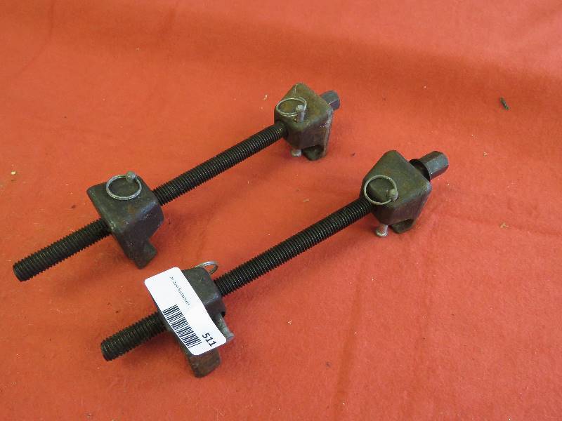 lot 511 image: Coil Spring Compressors