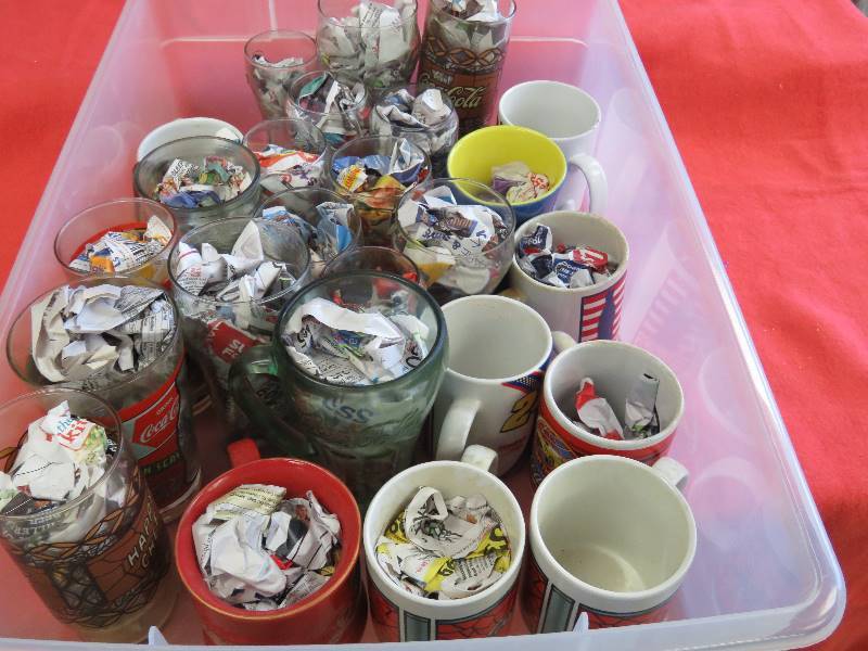 lot 519 image: Collectible glasses and mugs