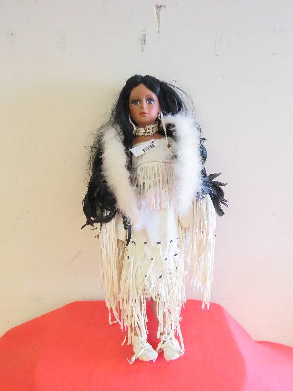 lot 548 image: Native American Doll