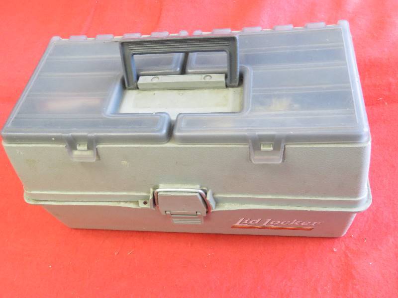 lot 585 image: Tackle Box