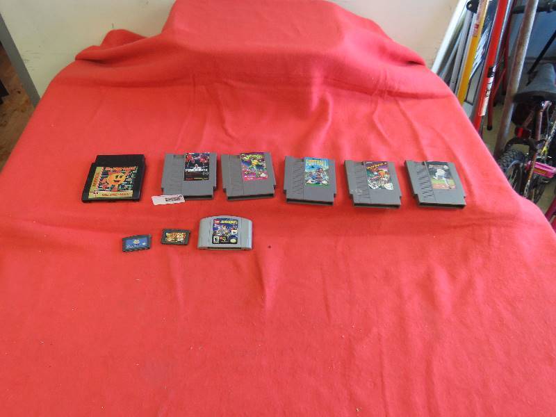 lot 589 image: Vintage Video Games