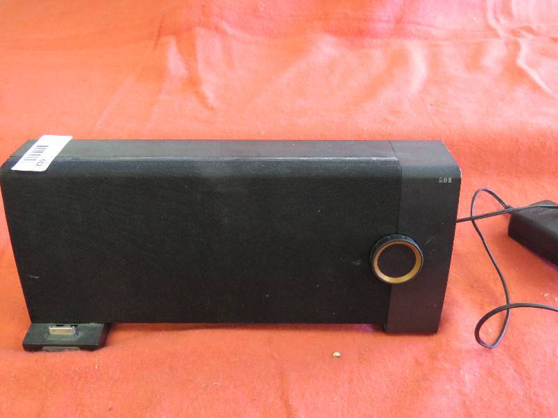 lot 612 image: Docking Station