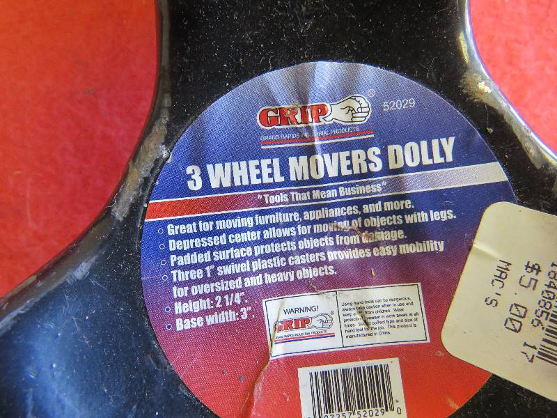 lot 615 image: Movers Dolly