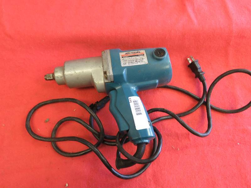 lot 625 image: Garage lot