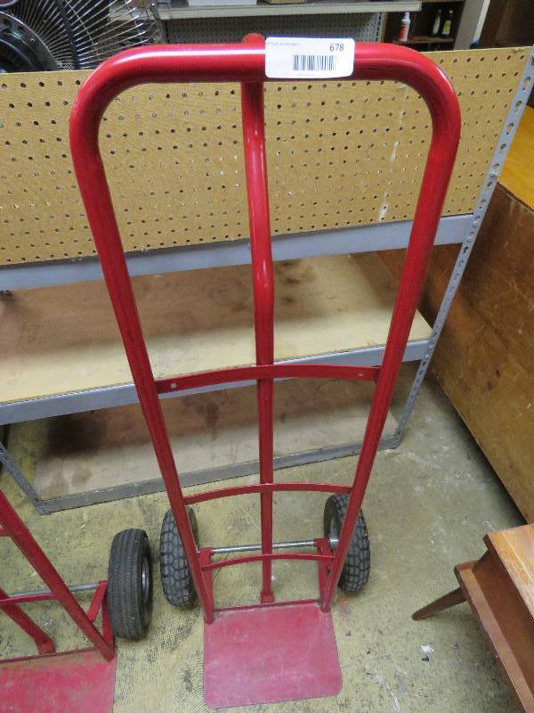 lot 678 image: Two Wheeler