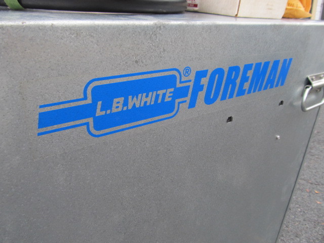 lot 30 image: BRAND NEW LB White Tent Heater