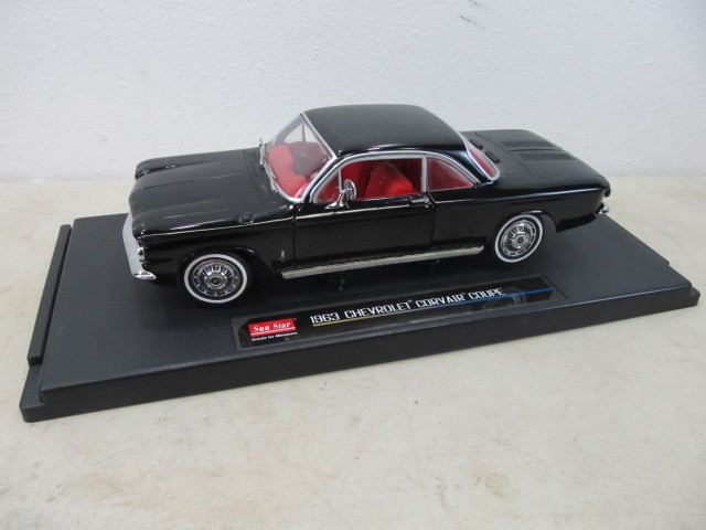 lot 62 image: Diecast 118 Scale SUN STAR 1963 Chevrolet Corvair Coupe