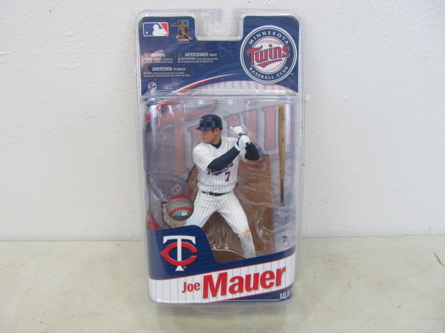 lot 71 image: NIB Joe Mauer McFarlane Action Figure