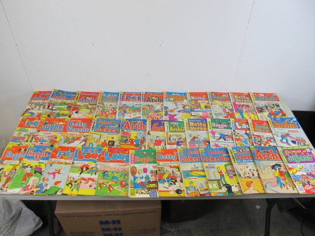lot 75 image: Group of Vintage Archie Comics